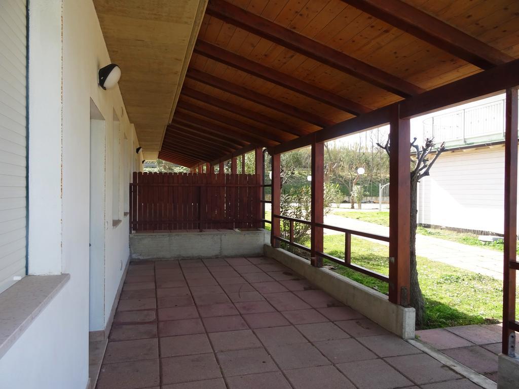 Villaggio Azzurra 泰尔莫利 外观 照片