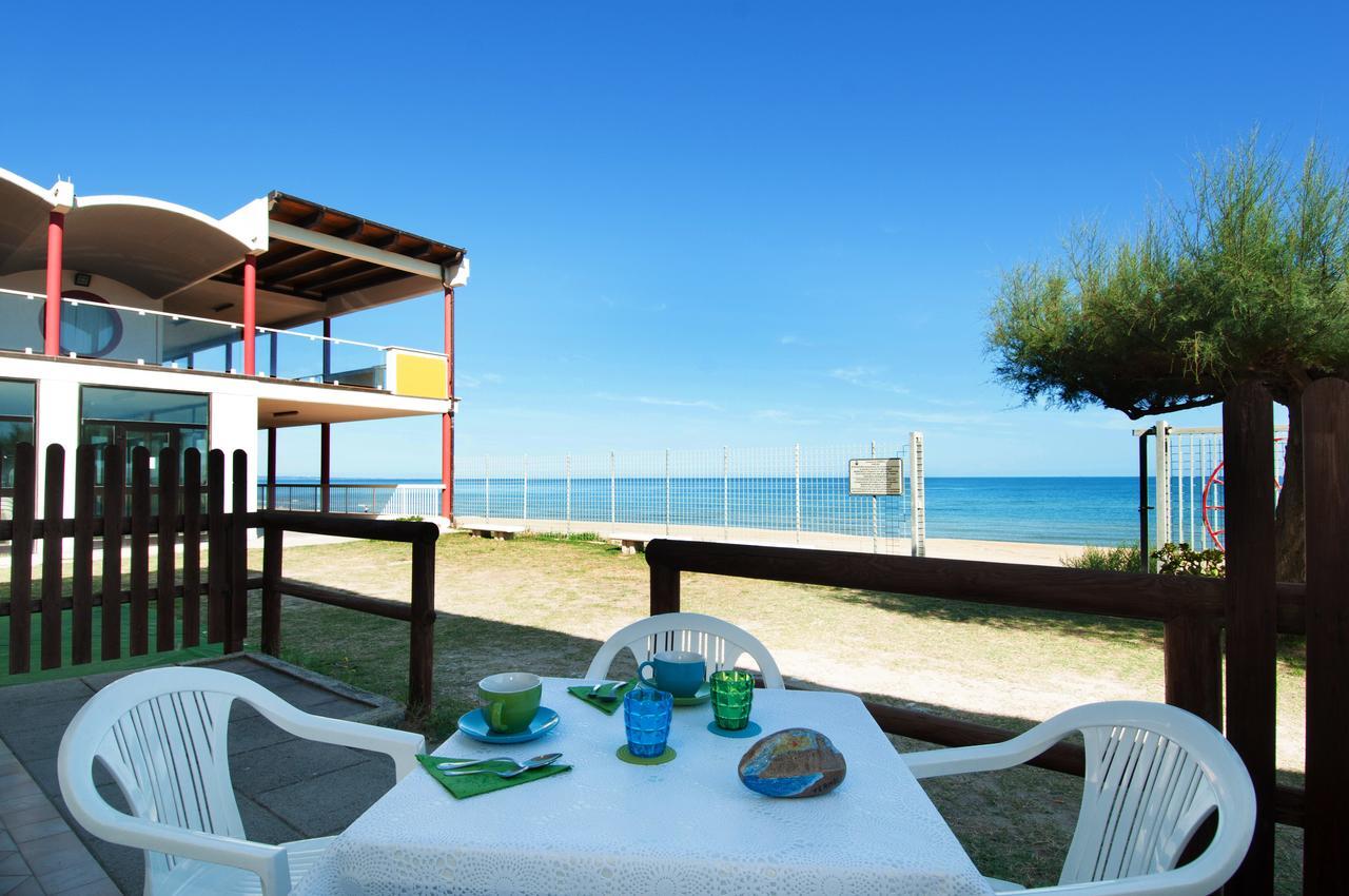 Villaggio Azzurra 泰尔莫利 外观 照片